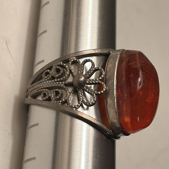Vintage Oval Baltic Amber Ring with Ornate Silver Tone Floral Setting Size 9 - Picture 3 of 5